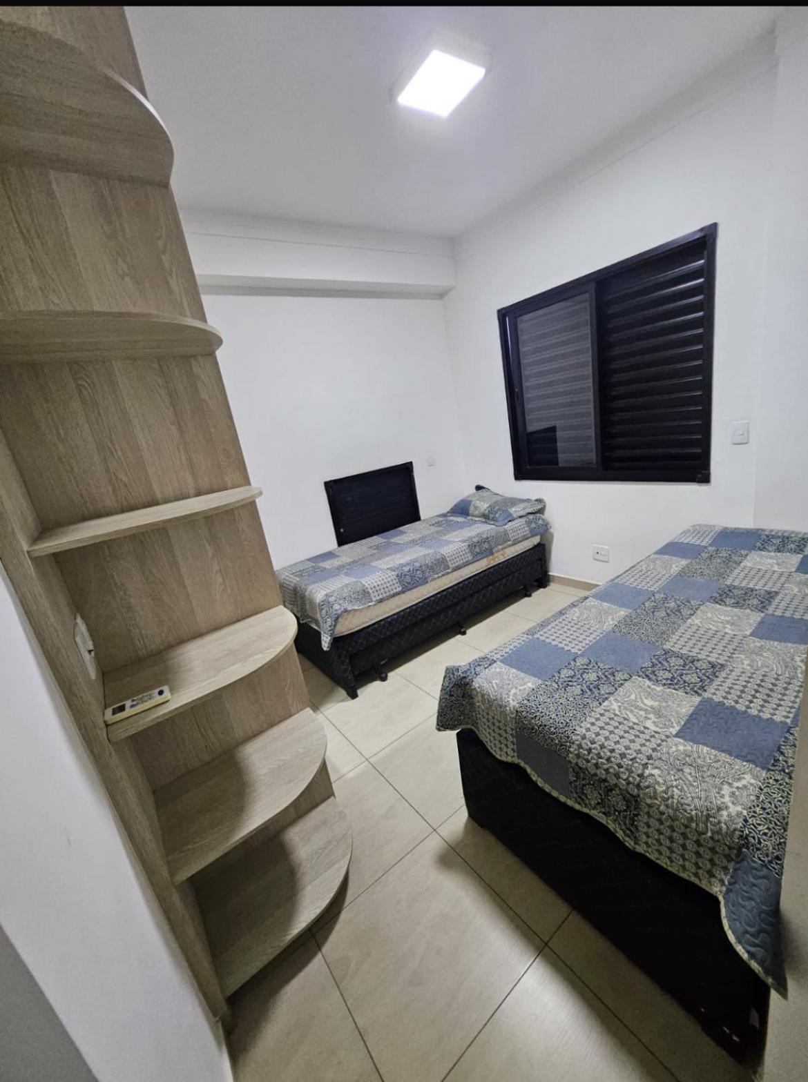 Cap 5, Capitania Varam , 3 Dormitorios, Ate 8 Pessoas, Duas Criancas Ate 5 Anos, Piscina, Varanda Gourmet Com Churrasqueira Apartment Guaruja